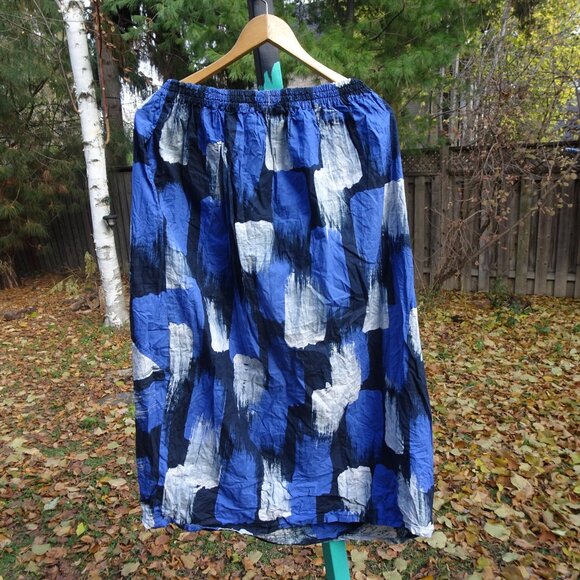 New Kaliyana Uppsala Skirt - Picture 2 of 8